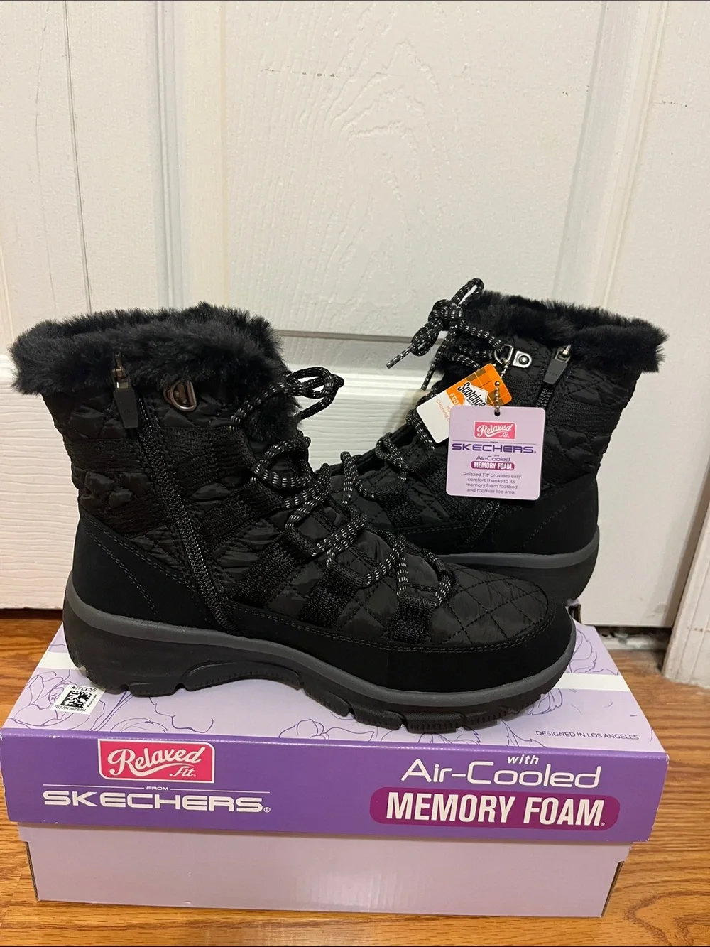 Skechers Black Quilted Faux-Fur Lace-Up Winter Boots